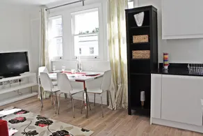 Urban Stay Notting Hill Apartments - Image 3
