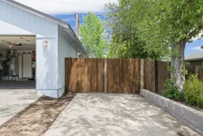 Dog-friendly Post Home With Private Hot Tub, Fire Pit, and BBQ on the Deck by Redawning - Image 3