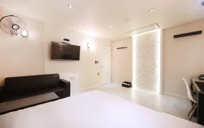 Changwon Myeongseodong Dosi Yeohaeng - Image 3