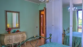 Le Rose 4 - Image 5