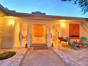 5BR 3 5BA Hill Country Lake Home by RedAwning - Image 4