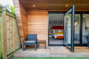 Luxe Modern Townhouse - Image 5