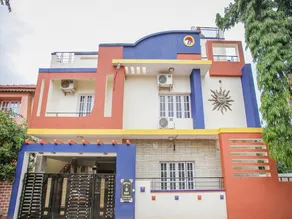 OYO 35708 Zee Hotel - Image 4