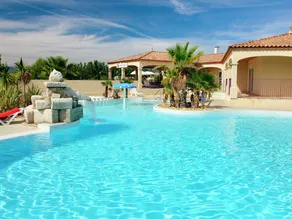 Summer Villa With Terrace or Loggia, Located in Languedoc - Image 4