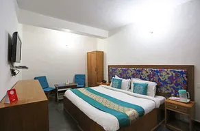 The Auspicious Hotel - Image 5
