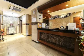 Nostalgia Hotel - Image 2