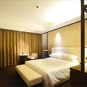 East Select Hotel - Image 3