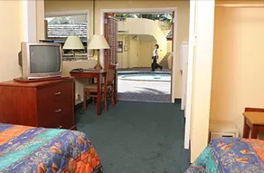 Bahia Cabana Beach Resort - Image 2
