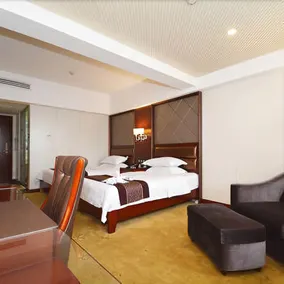 Yuebanwan Hotel (Fat Donglai at Xuchang Railway Station) - Image 4