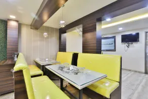 OYO Hotel Dan - Image 2