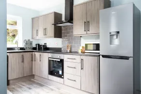 Fully refurbished North Belfast Home 3 - Image 5