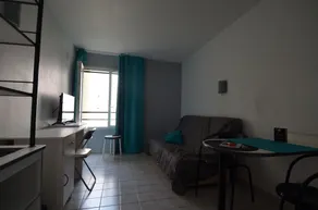 Studio near train station Acropolis in Nice - Image 2