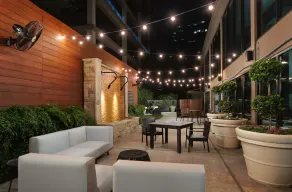 The Beeman Hotel - Image 5