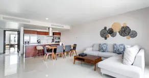 Casa Los Mares Ocean Front Penthouse Condo - Image 4