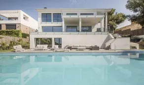 Exclusive tamarit villa - Image 5