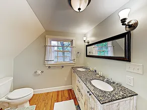 Chic Coastal W/ Large Backyard, Near Beach 3 Bedroom Home - Image 2
