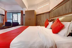Elite Deluxe Rooms By OYO Rooms - Image 2