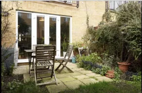 Lynbrook Guest House - Image 3