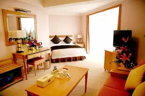 International Hotel - Image 5