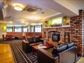 The Country Park Inn and Lodge - Image 5