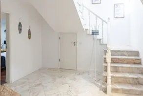 3 Bedroom Nook Beach House - Image 5
