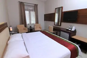 The Gambir Anom Hotel Resort & Convention - Image 5