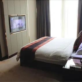 Grand Slam Hotel - Image 3