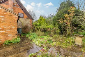 Appledene - Image 4