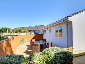 Lovely and Comfortable Holiday Home in Quiet and Stunning Surrounding Area of Begelly - Image 3