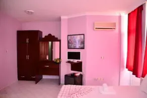 Golden Rock Hotel - Image 3