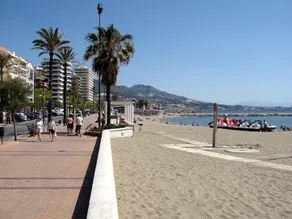 Acqua Fuengirola Apartments - Image 4