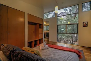 Freycinet Eco Luxe - Image 3