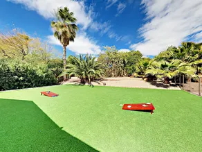 Posh 4br W/ Pool Oasis 4 Bedroom Home - Image 3