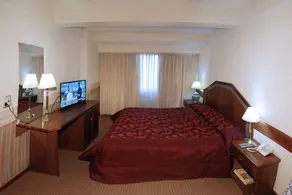 Art Deco Hotel & Suites - Image 2