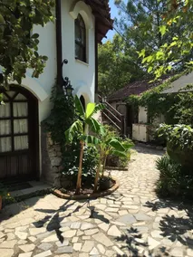 Porto Ceneviz Hotel - Image 5