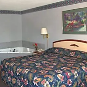 Budget Inn & Suites - Image 3