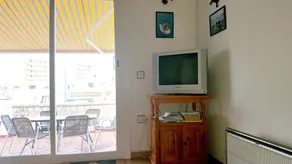 2 bedrooms house with sea view shared pool and terrace at Roses 1 km away from the beach - Image 3