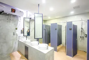 All Day Hostel - Image 4