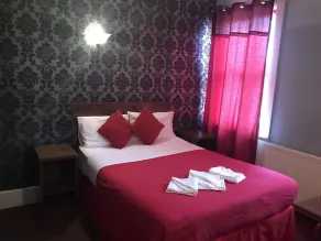 Shalimar Hotel - Image 4
