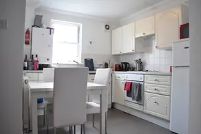 Lovely 1 Bedroom Flat in Trendy Peckham - Image 5