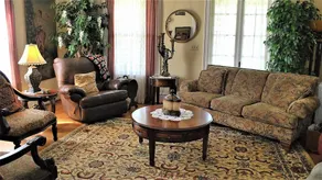 580 Russell Place - Image 4