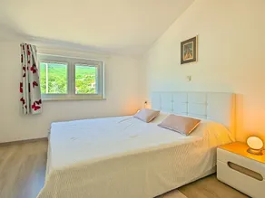 Modern Villa With Infinity Pool in Brsec - Image 4