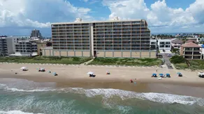Penthouse Beachfront Views Renovated - Image 3
