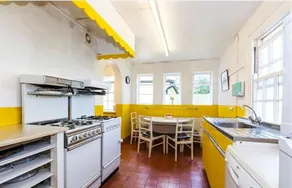 House With 5 Bedrooms in Eyrecourt, With Enclosed Garden - 60 km From the Beach - Image 5