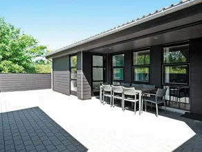 Exotic Holiday Home in Oksbøl With Sauna - Image 2