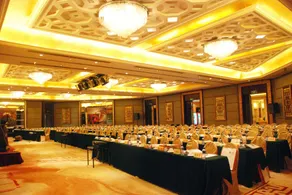 Gloria Grand Hotel Nanchang - Image 4