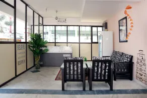 FabHotel Hallmark Inn - Image 4