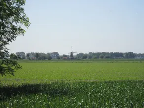 Tastefully decorated holiday home with rural location, 5km from the sea - Image 2