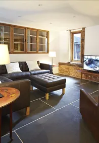 Grove Farm Cottages - Image 4