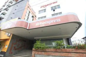 Skina Express Hotel - Image 4